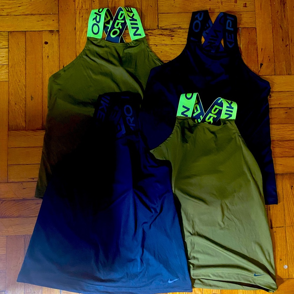 Four active tops in top condition